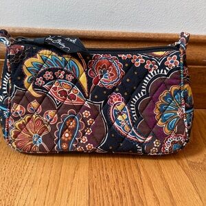 Vera Bradley Quilted Hadley Paisley Print Crossbody Shoulder Bag Boho Zip Top